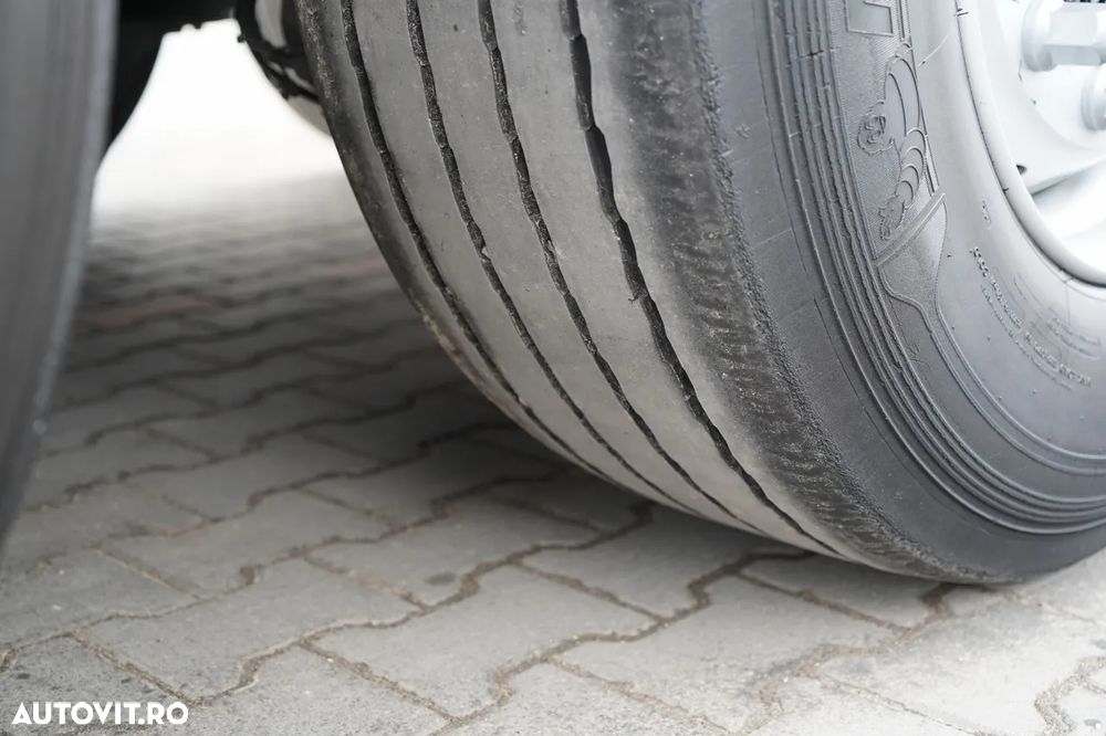 Kögel CORTINĂ / ELEVATOR DE ÎNCĂRCARE DHOLLANDIA / STANDARD / COȘ PENTRU PALEȚI / AXĂ DE RIDICARE / - 26