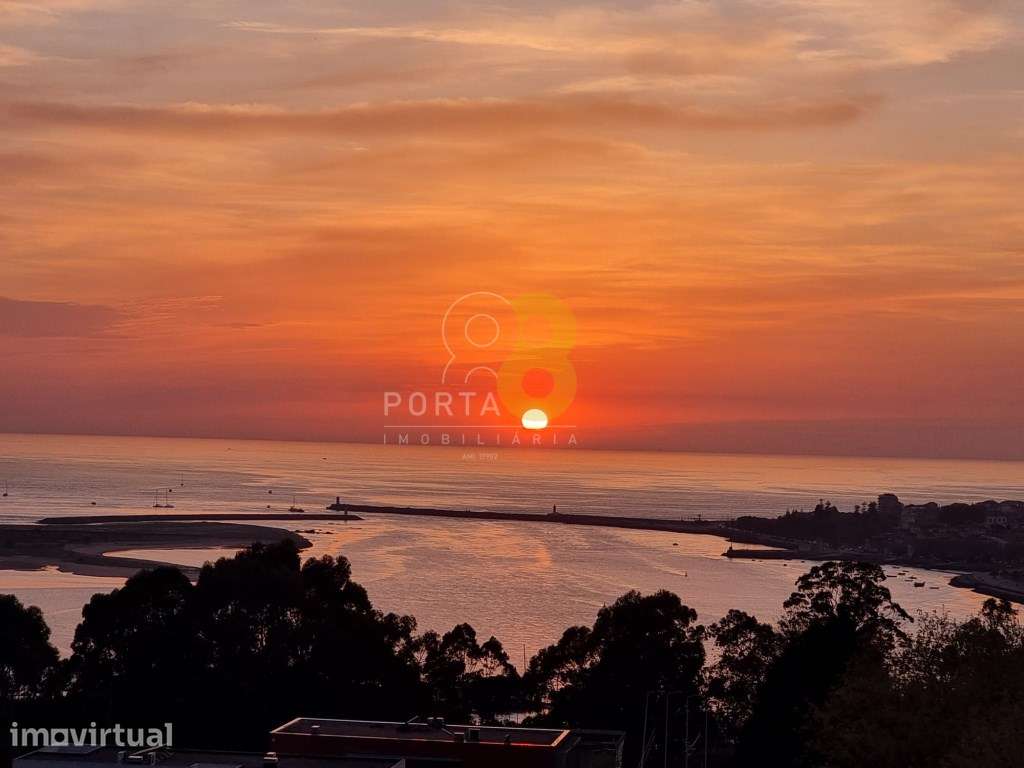 Apartamento T2 de Luxo no 9.º Piso - Vila Nova de Gaia - Grande imagem: 2/18