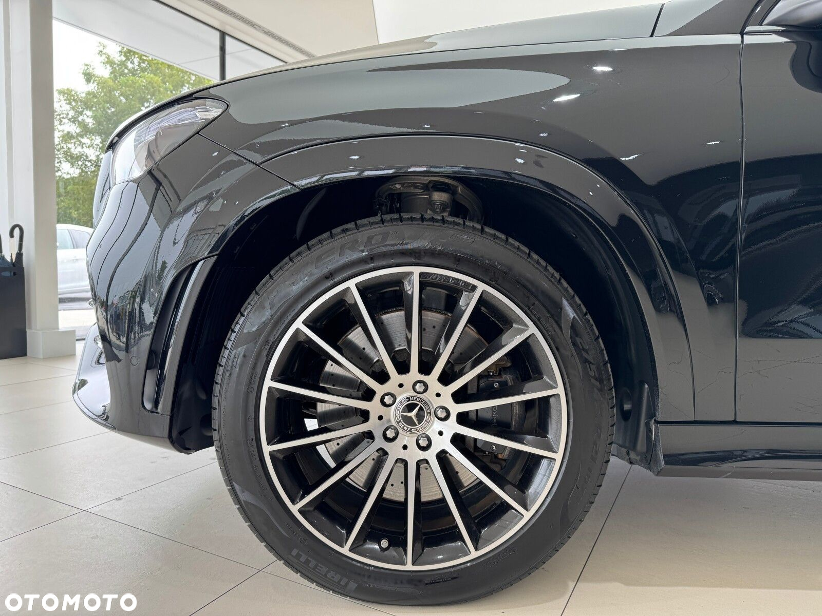 Mercedes-Benz GLE - 21
