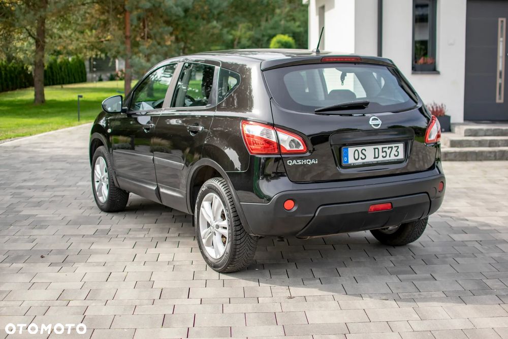 Nissan Qashqai - 4