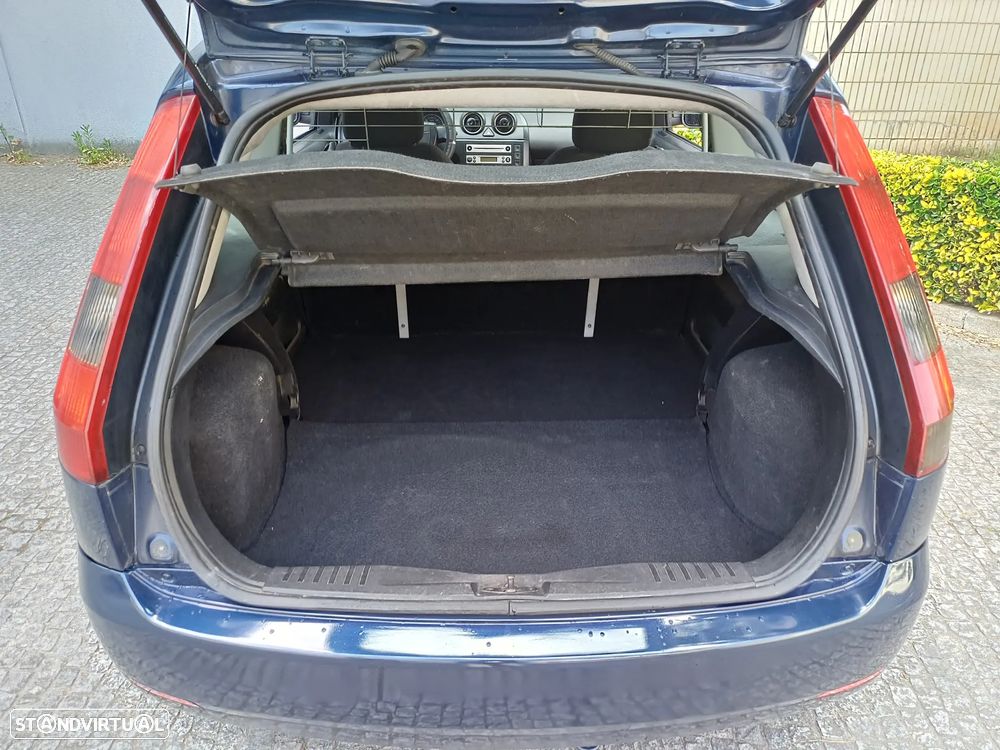 Ford FIESTA 1.4 TDCI VAN - 80 CV - POSSIBILIDADE DE CRÉDITO - 34