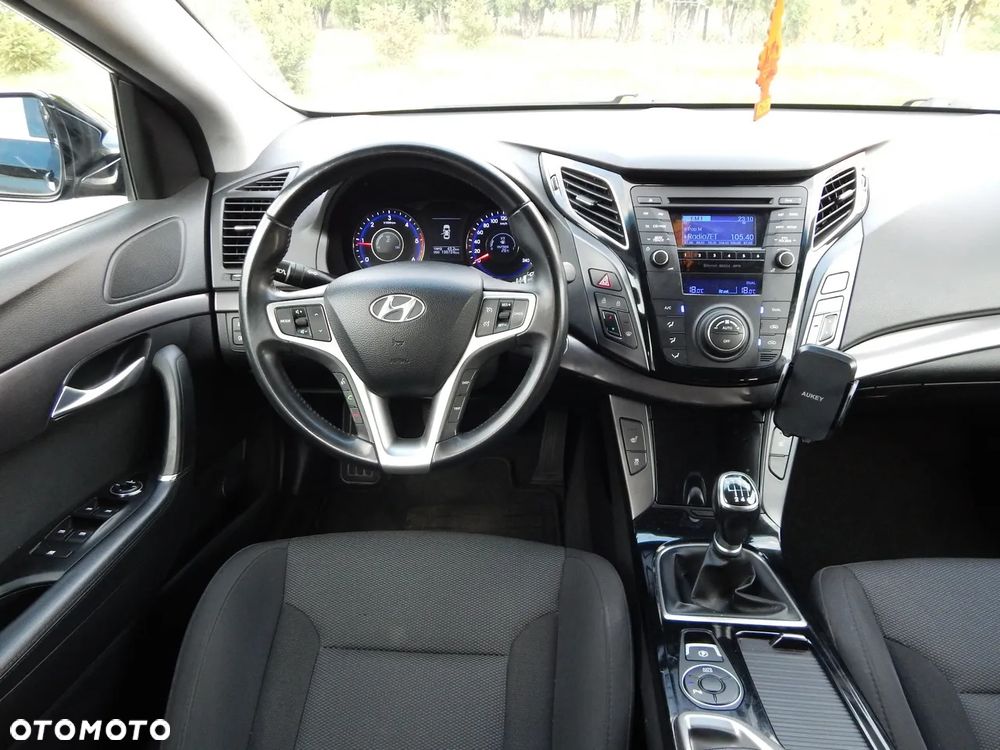 Hyundai i40 1.7 CRDi Comfort + - 11