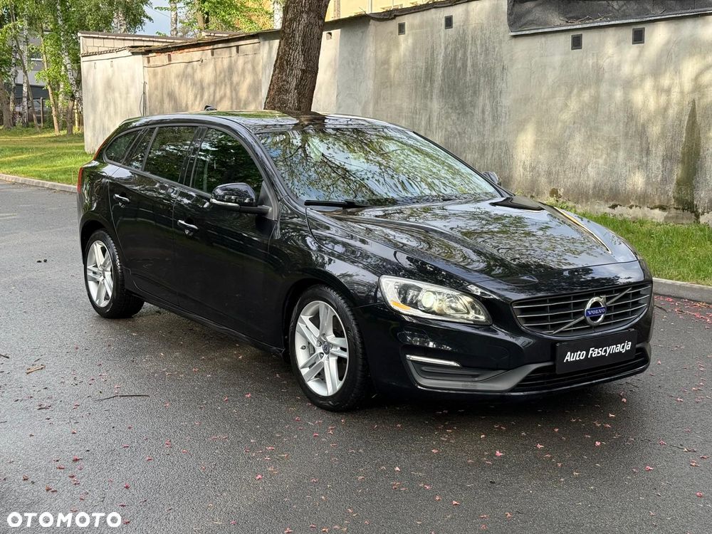 Volvo V60 D4 Geartronic Edition - 4