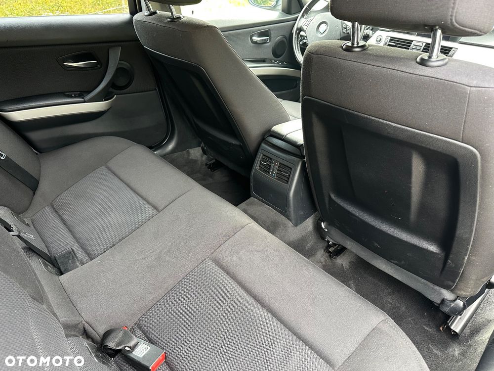 BMW Seria 3 - 17