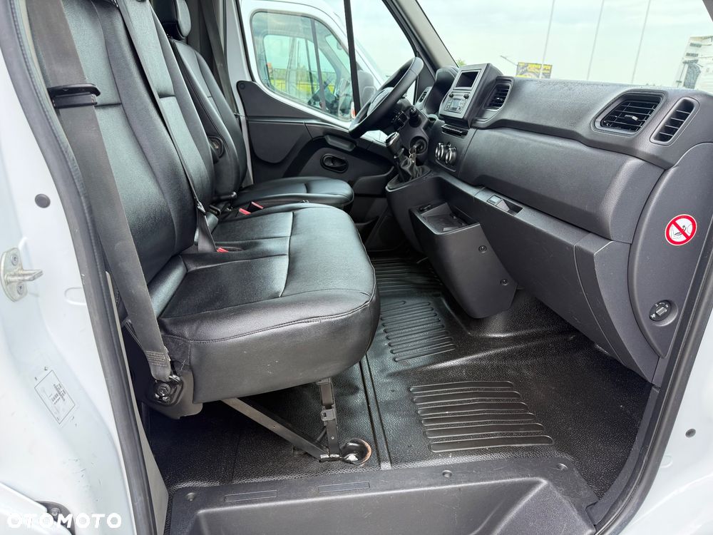 Renault MASTER 145 / WYWROTKA / NOWY MODEL / KLIMA / KUFER / Z FRANCJI / STAN BDB / / / - 35
