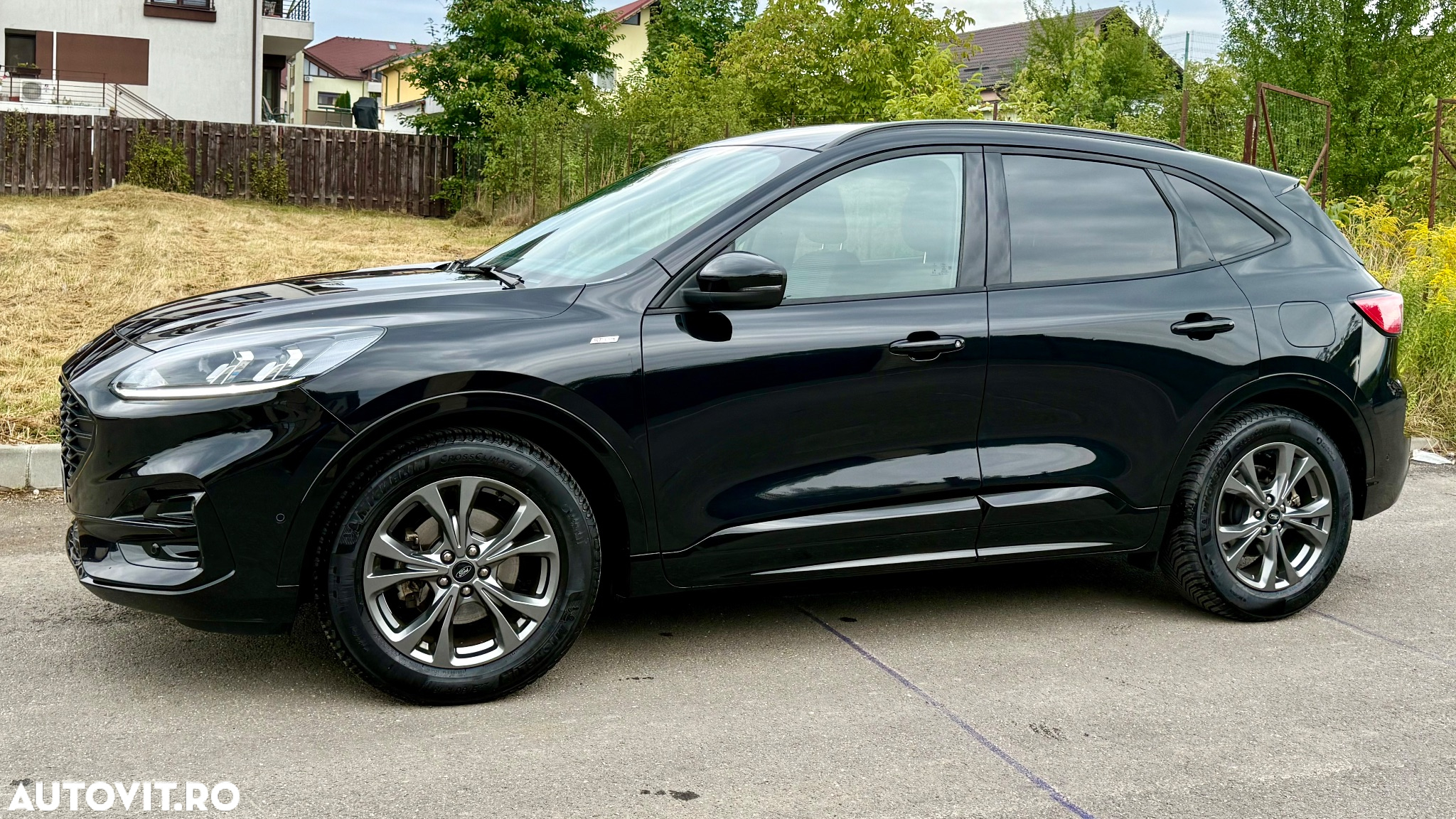 Ford Kuga 2.5 Duratec FHEV ST-LINE - 32