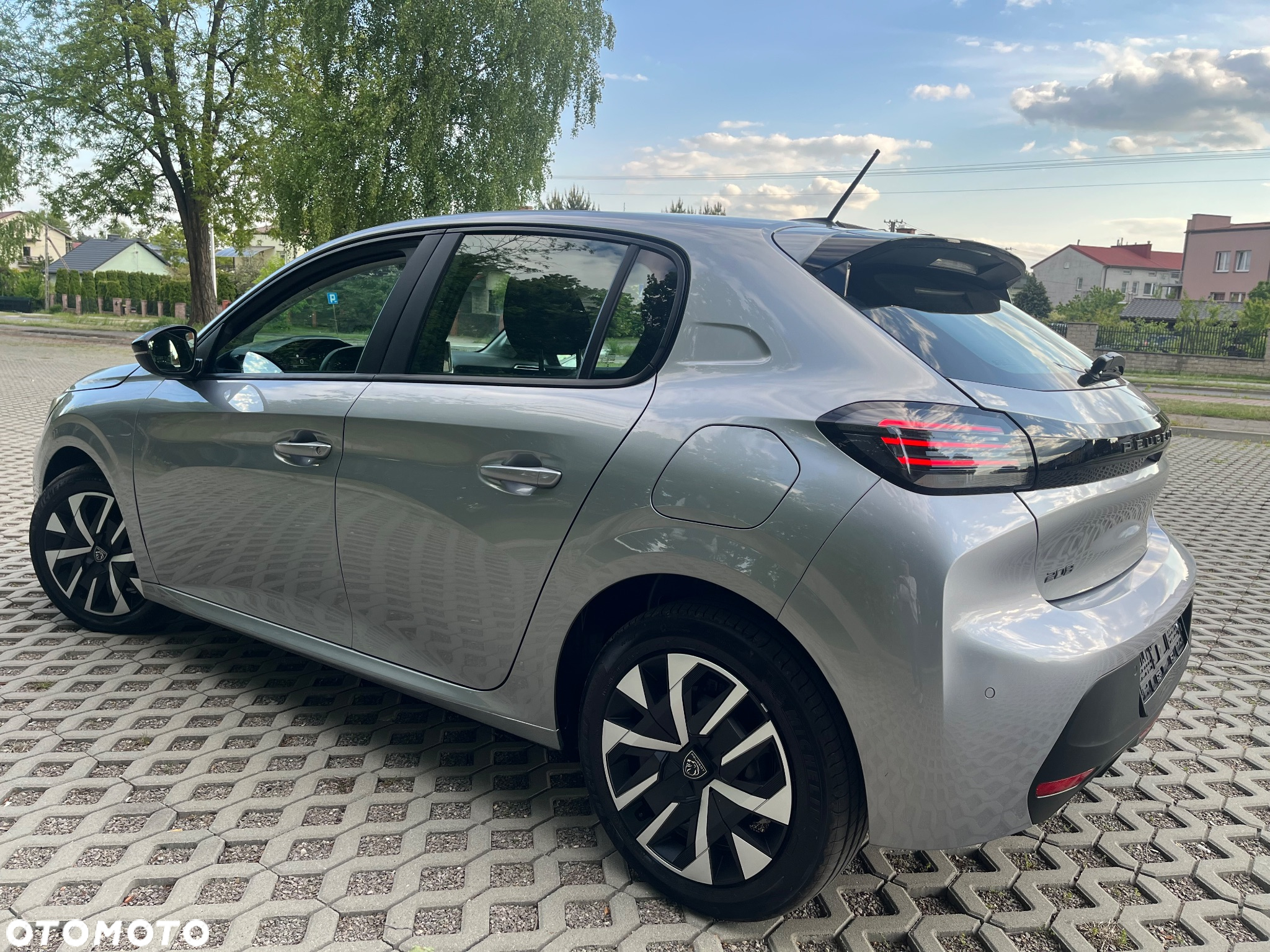 Peugeot 208 1.2 PureTech Active S&S - 21