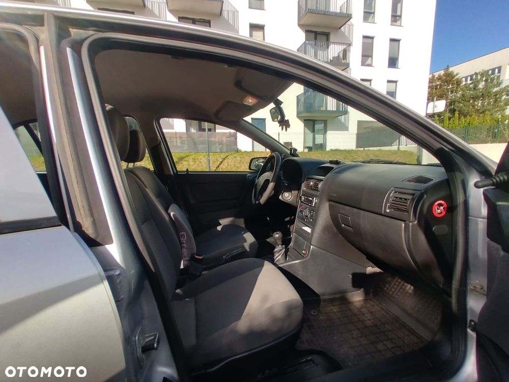 Opel Astra 1.4 Start - 9