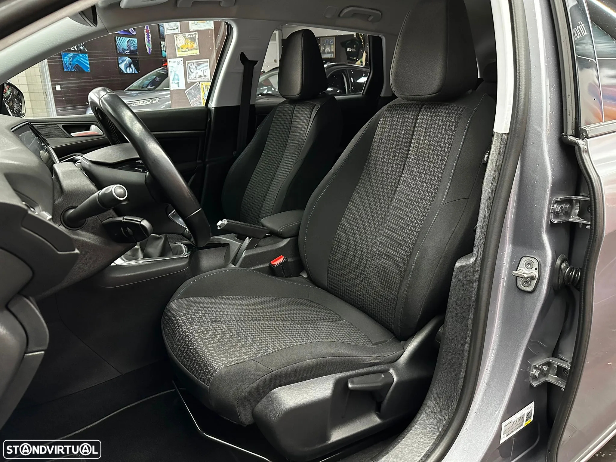 Peugeot 308 SW 1.5 BlueHDi Style - 18