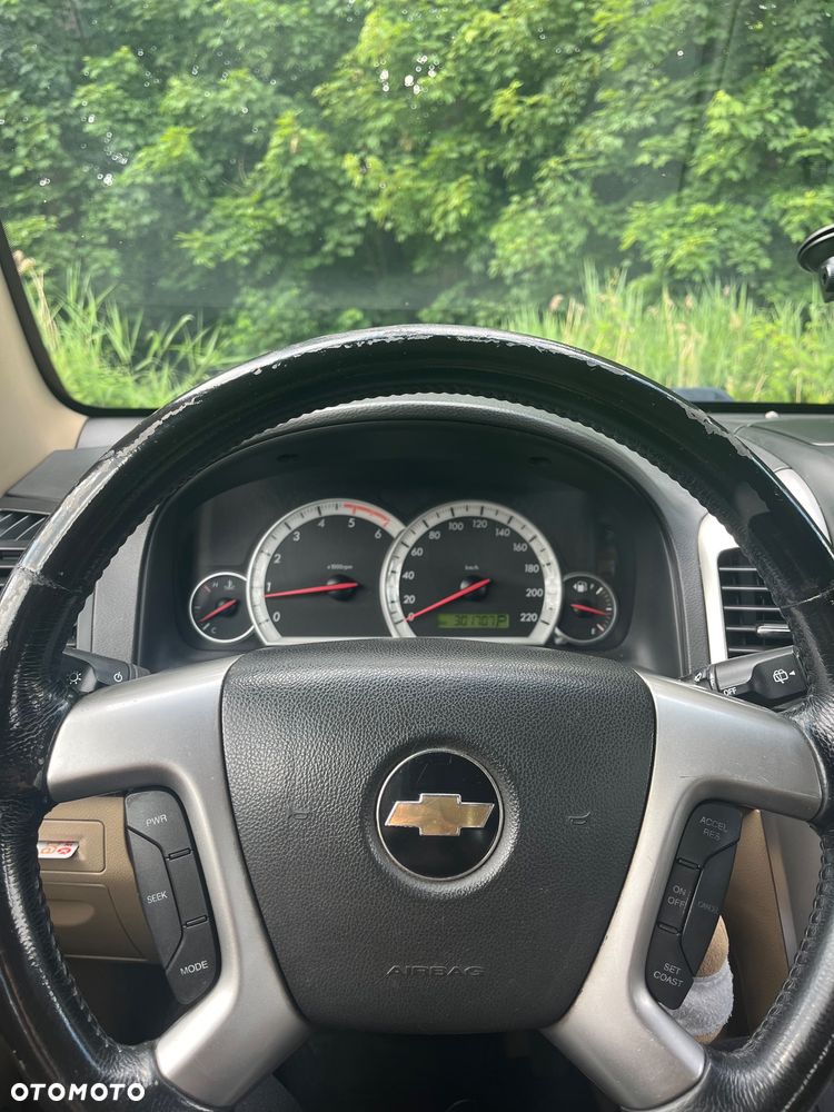 Chevrolet Captiva - 14