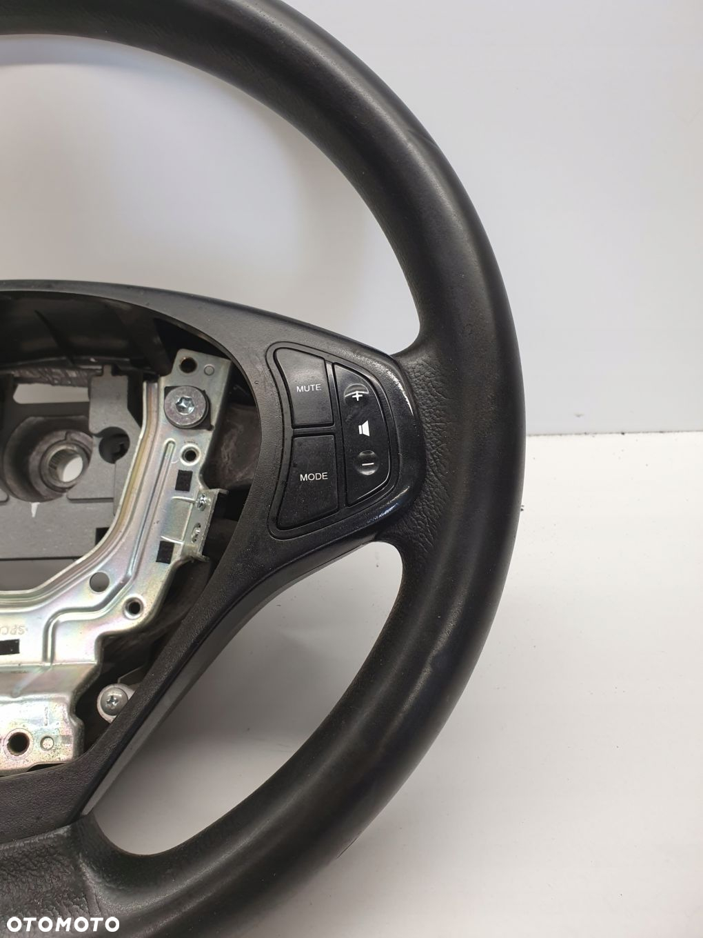 KIEROWNICA MULTI FUNKCYJNA KIA CEED 06-09 - 2