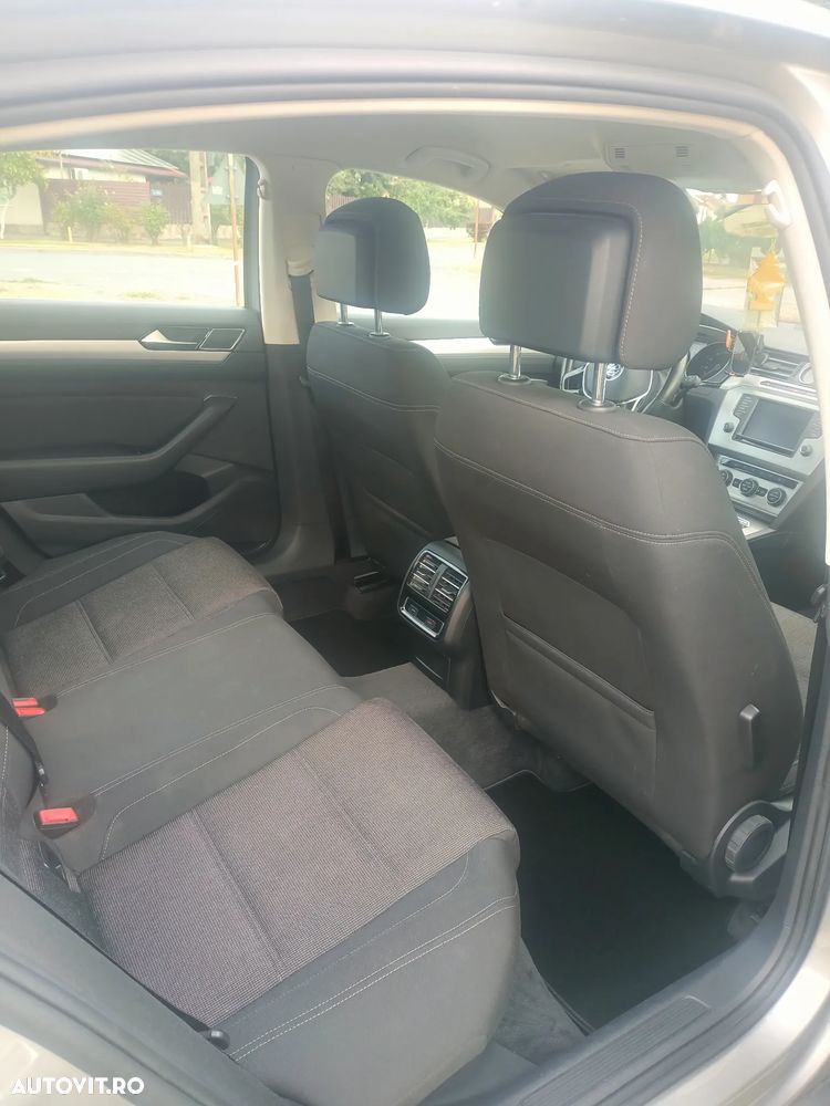 Volkswagen Passat - 7