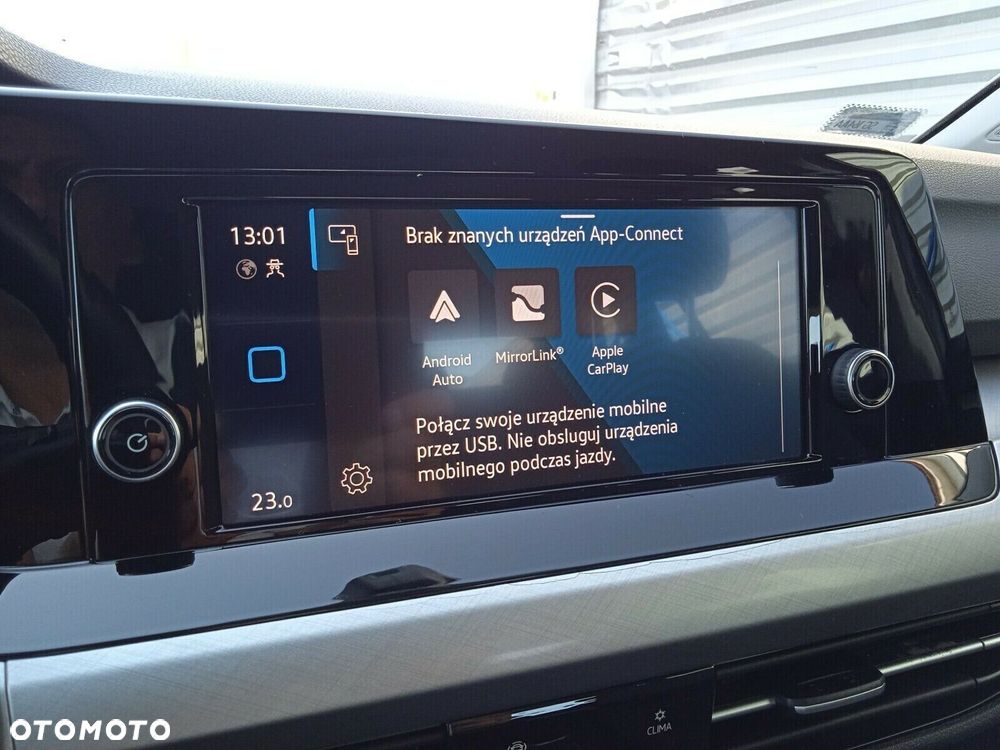 Volkswagen Golf - 26