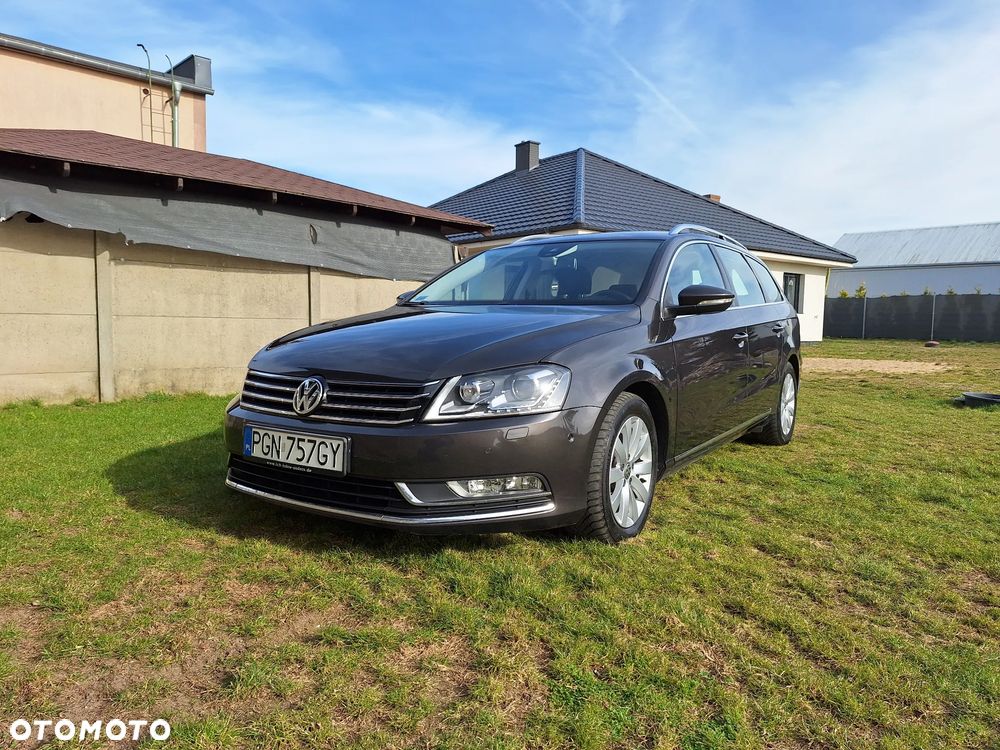Volkswagen Passat 2.0 TDI DSG BlueMotion Technology Comfortline - 2