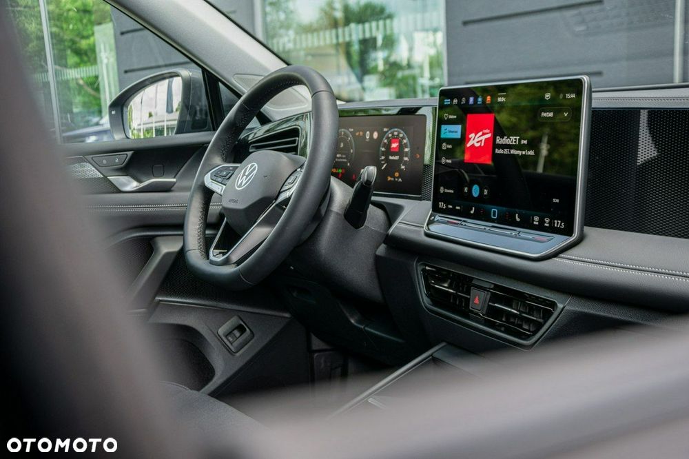 Volkswagen Tiguan - 13