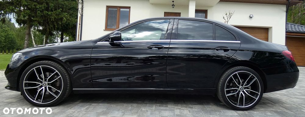 Mercedes-Benz Klasa E 220 d 4-Matic Business Edition 9G-TRONIC - 7