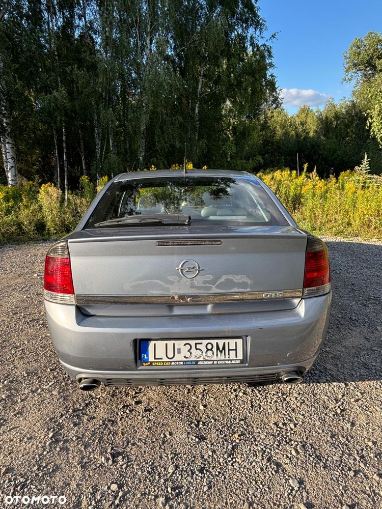 Opel Vectra 3.2 - 7