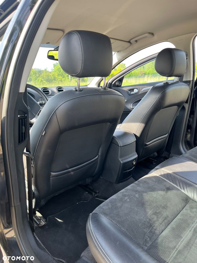 Ford Mondeo 2.0 TDCi Titanium - 9