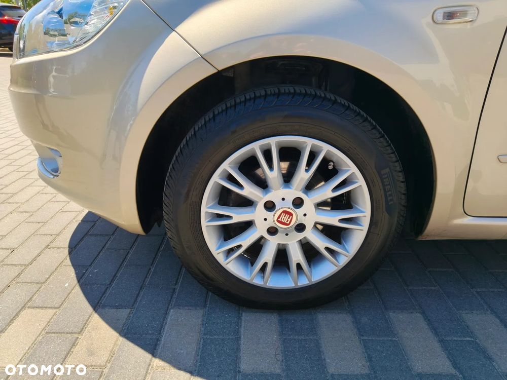 Fiat Linea 1.4 Dynamic - 10