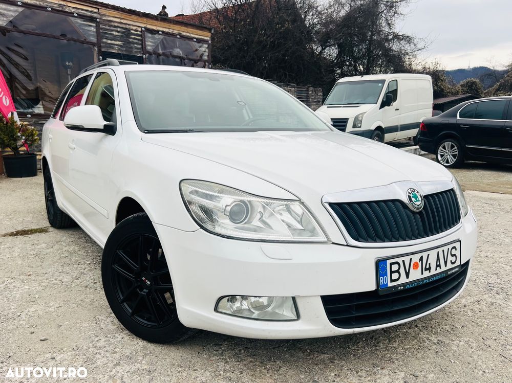 Skoda Octavia Combi 1.6 TDI DPF 4x4 Ambition - 2
