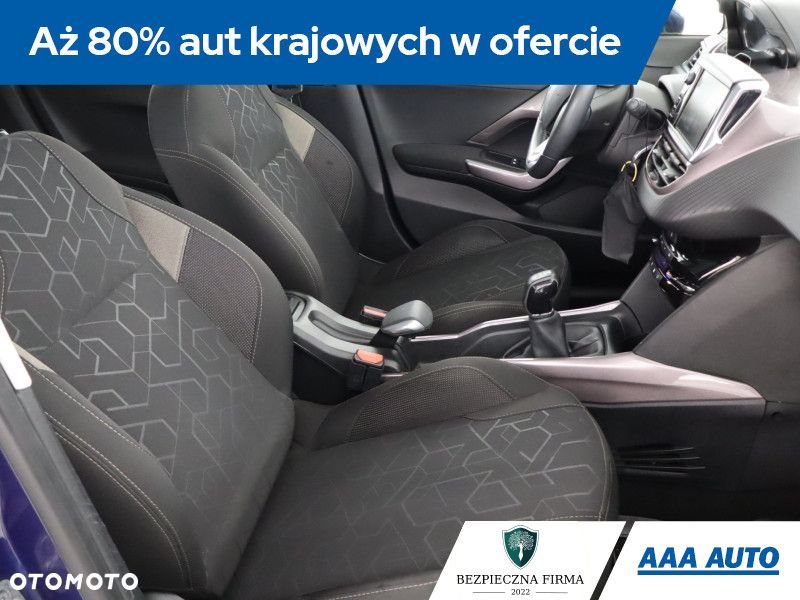 Peugeot 2008 - 11