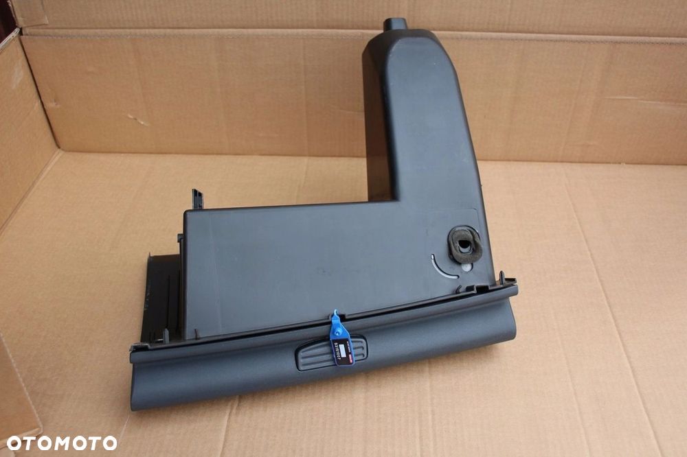 Schowek pasażera kompletny MITSUBISHI COLT VI Z30 oryginalny Europa (1007) - 3