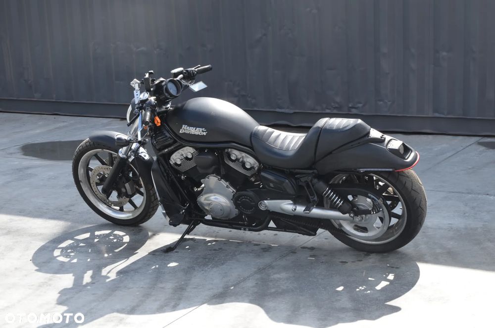 Harley-Davidson V-Rod Night Rod - 1