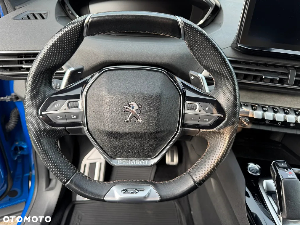 Peugeot 3008 Plug-In Hybrid 225 e-EAT8 GT - 18