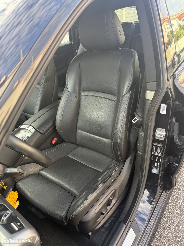 BMW 520 Gran Turismo d Pack M - 10