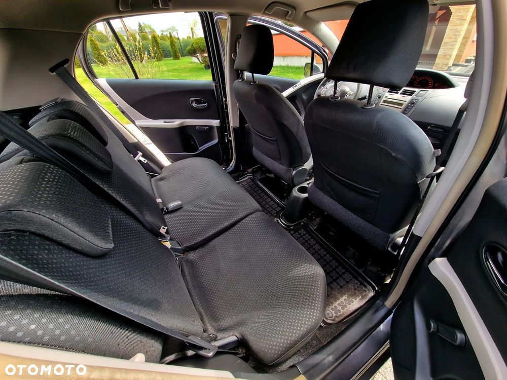 Toyota Yaris 1.33 Prestige - 26