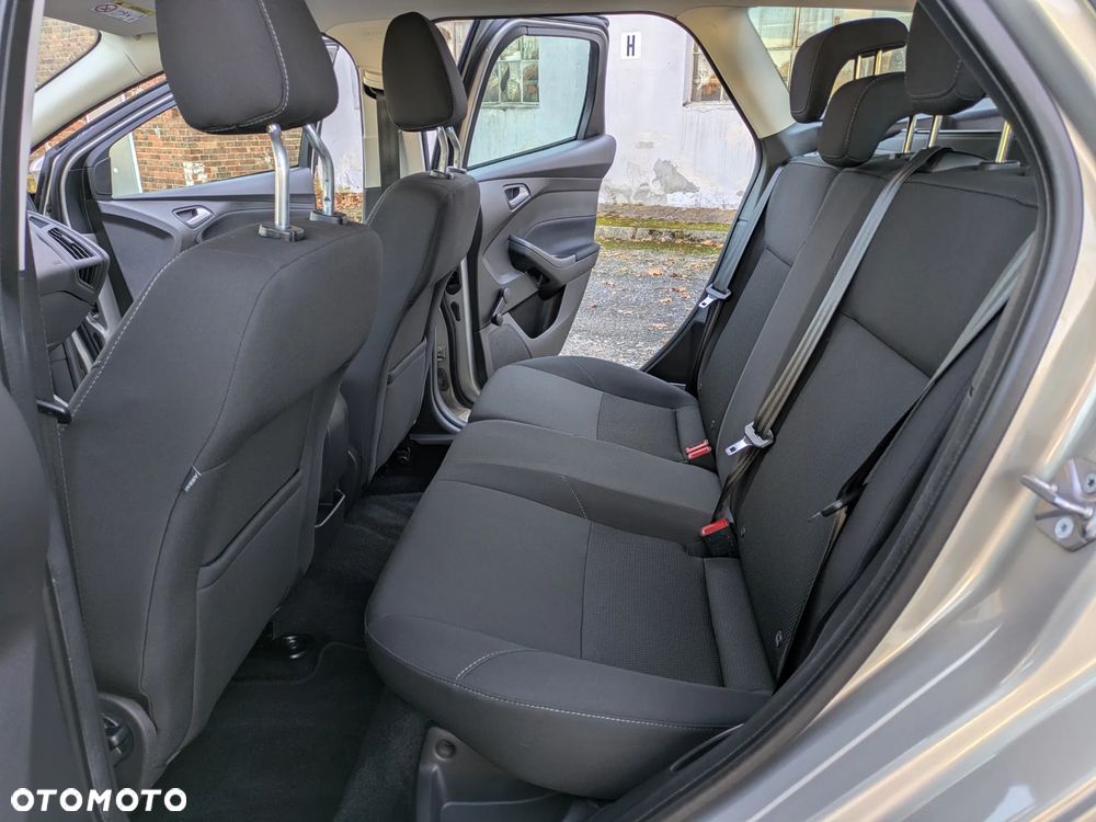 Ford Focus Turnier 1.5 EcoBoost Start-Stopp-System Business Edition - 24