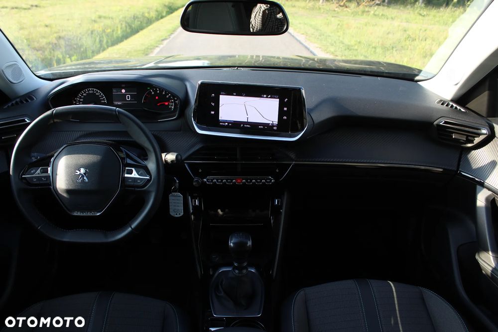 Peugeot 2008 1.5 BlueHDi Allure Pack S&S - 29