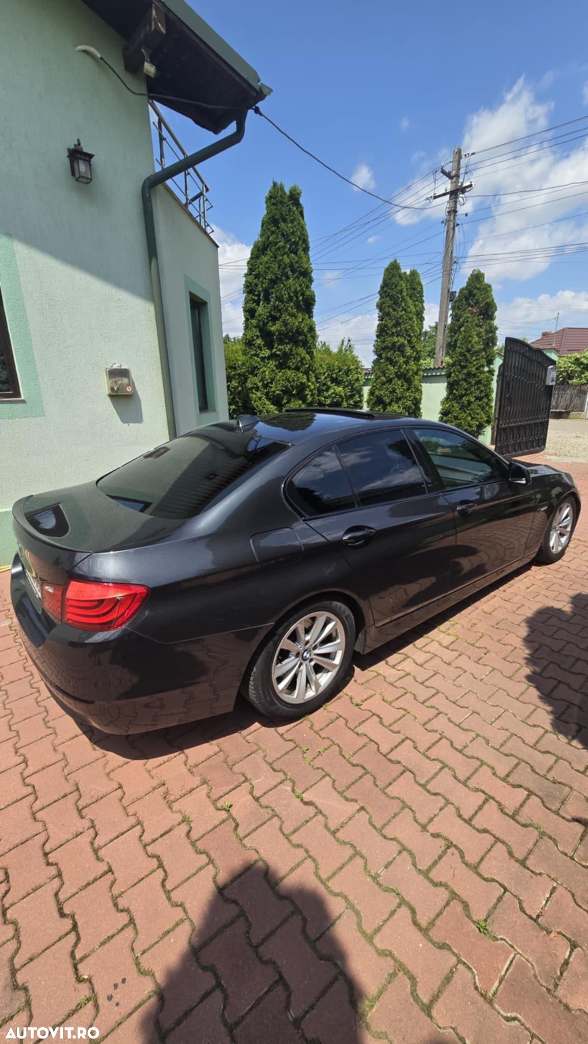 BMW Seria 5 530d Sport-Aut. - 1