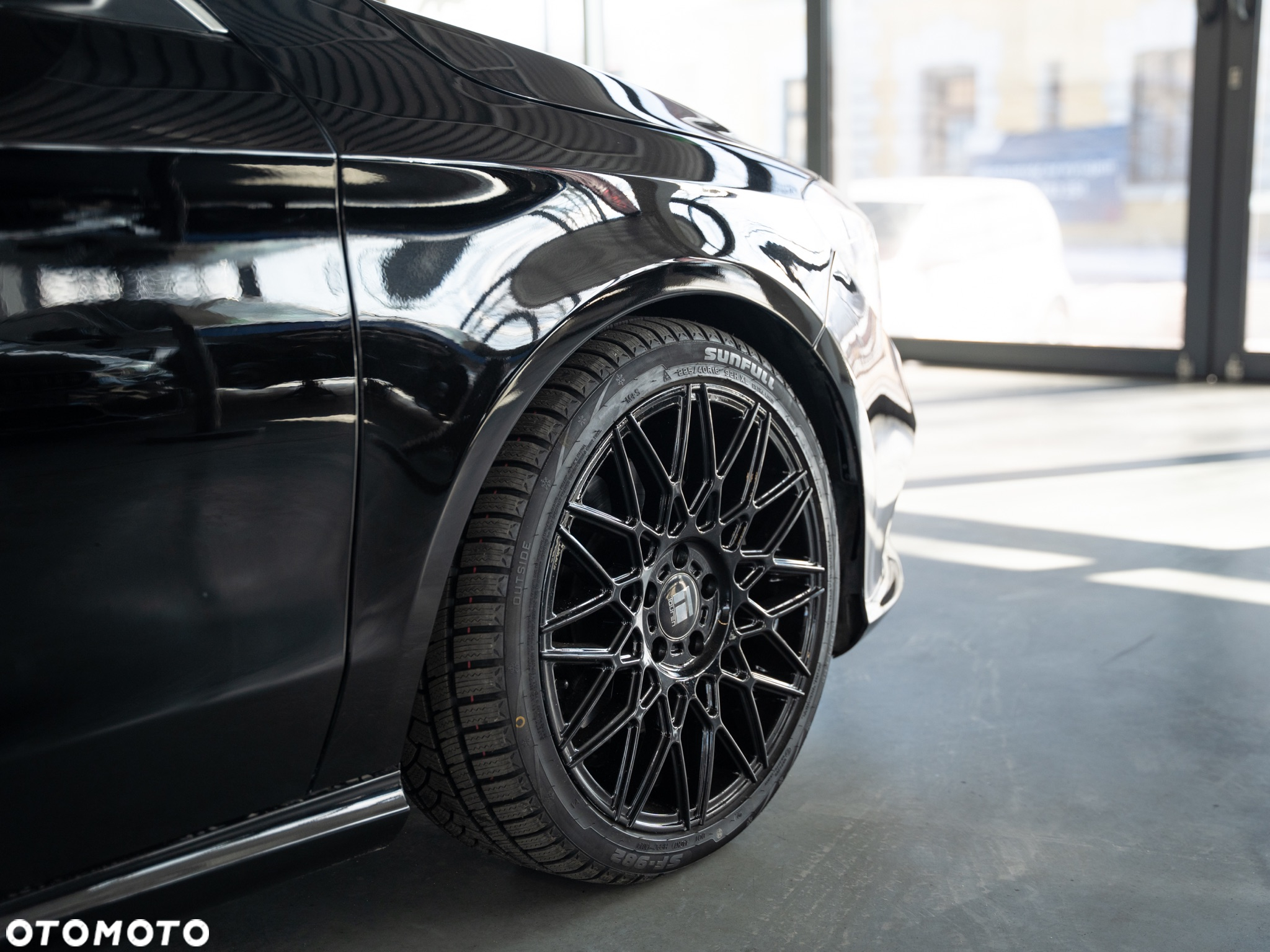 Mercedes-Benz CLA 250 Sport 7G-DCT - 24