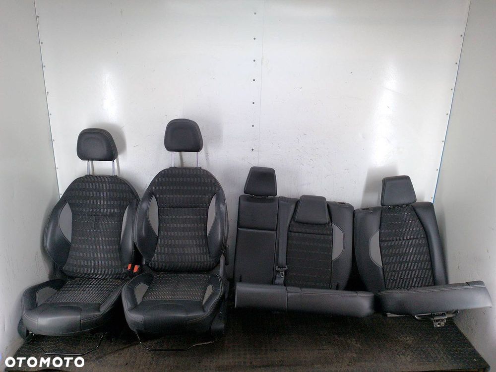 FOTELE KANAPA BOCZKI KOMPLET PEUGEOT 2008 I - 1