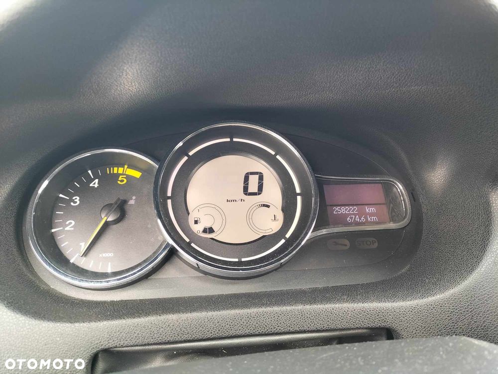 Renault Megane 1.5 dCi Expression - 1