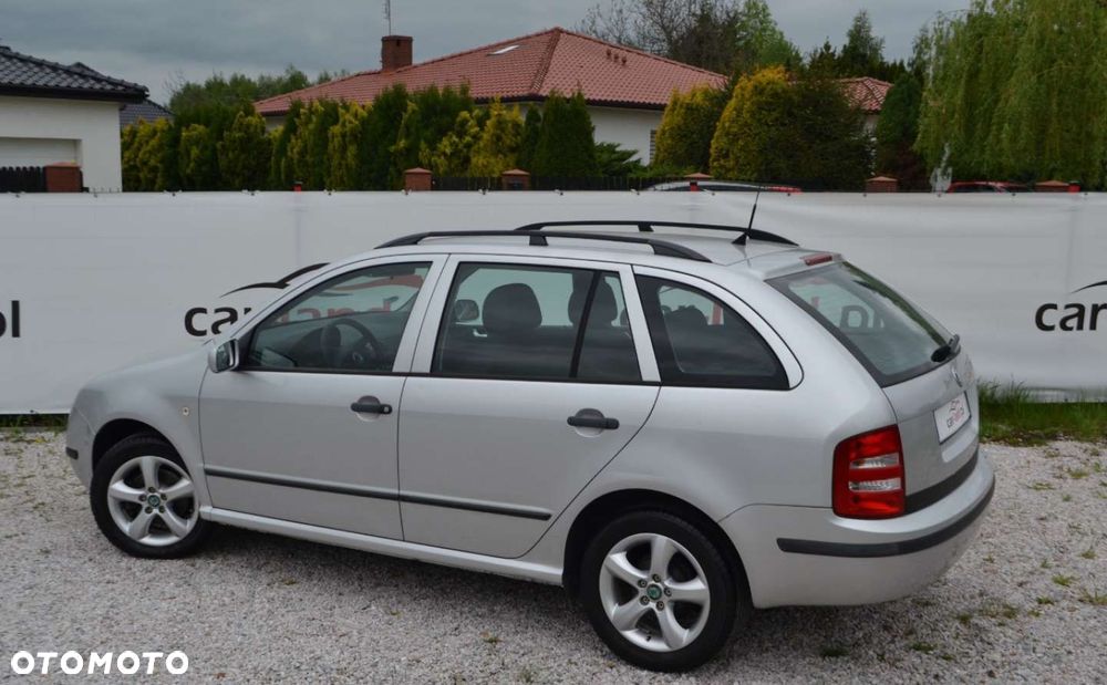 Skoda Fabia 1.4 16V Classic + - 7