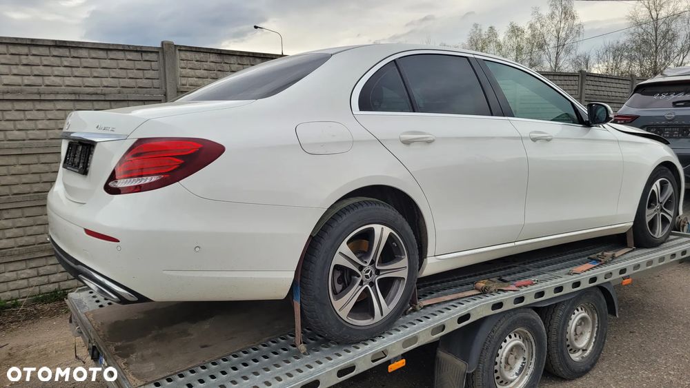 Mercedes-Benz Klasa E 200 d 9G-TRONIC Avantgarde - 1