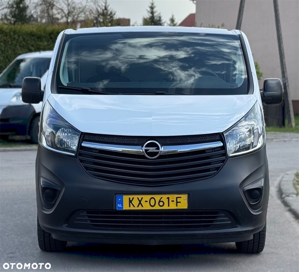 Opel Vivaro - 2
