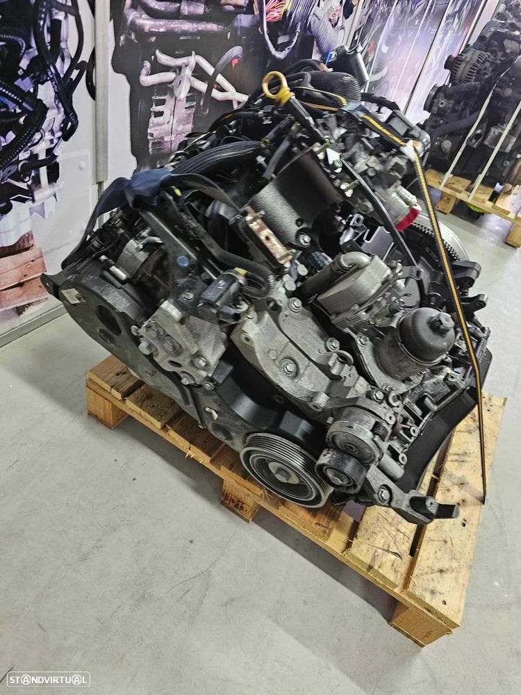 Motor Peugeot 407 2.2 HDI de 2008, ref 4HT - 2