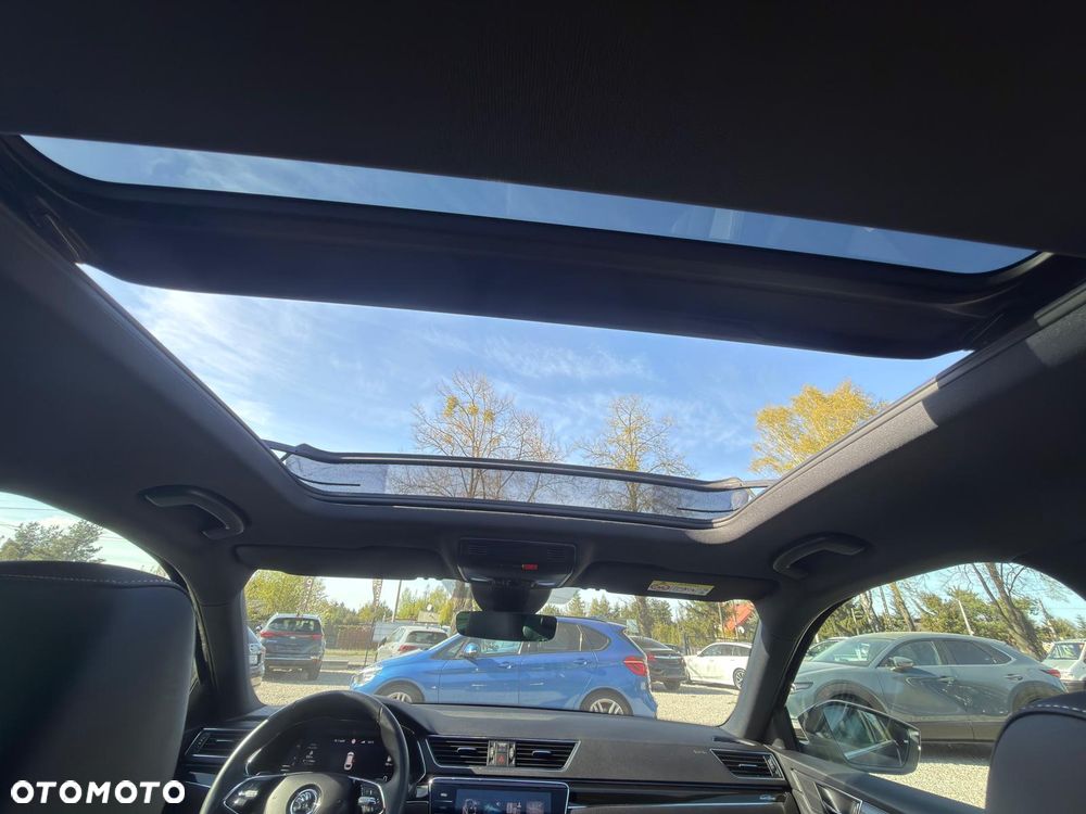 Skoda Superb 2.0 TDI L&K DSG - 24