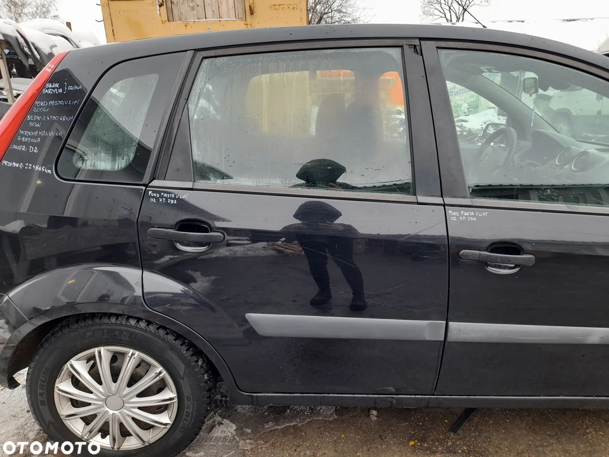 FORD FIESTA MK5 LIFT DRZWI PRAWY TYŁ PRAWE TYLNE D2 - 1