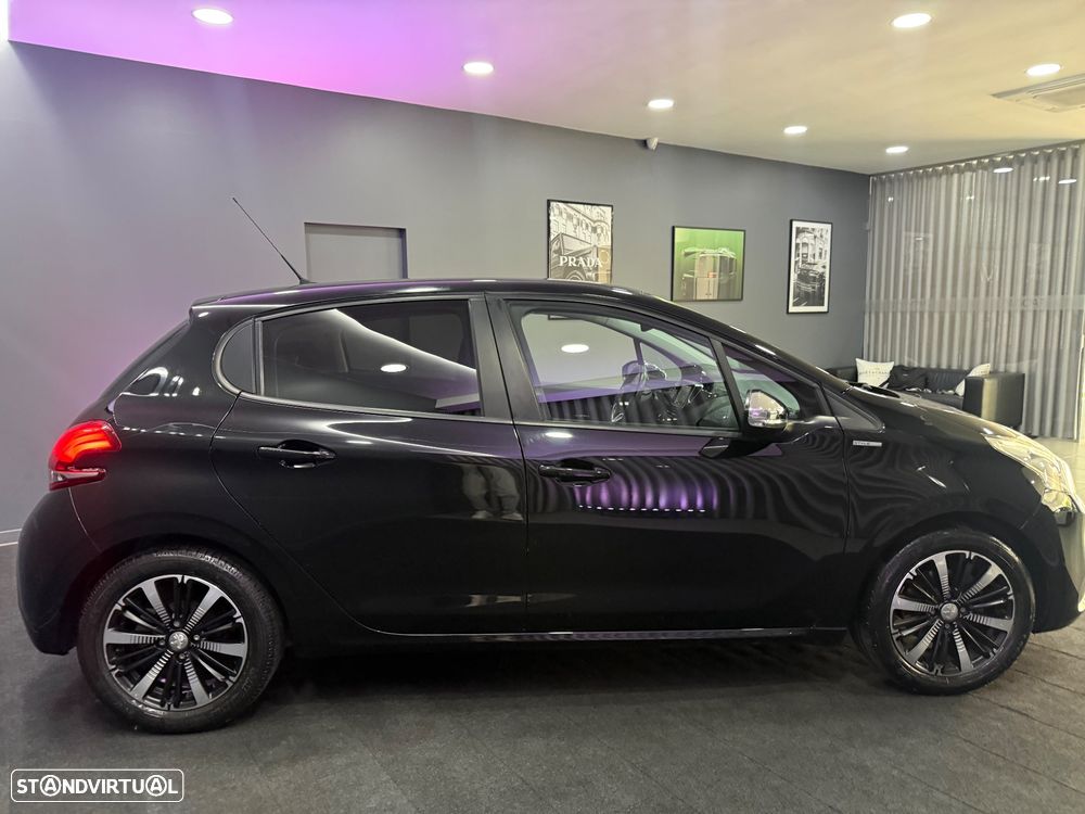 Peugeot 208 PureTech 82 Start & Stop Style - 13