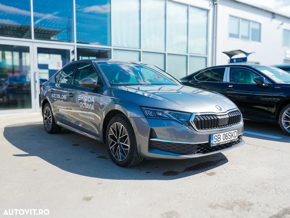 SKODA Octavia 2025 — imagine 2