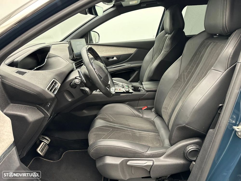 Peugeot 5008 BlueHDI 130 EAT8 GT - 23
