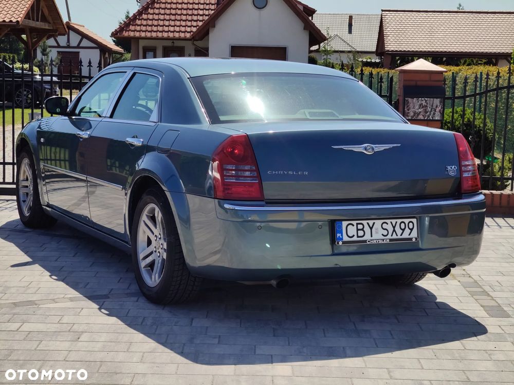 Chrysler 300C - 4