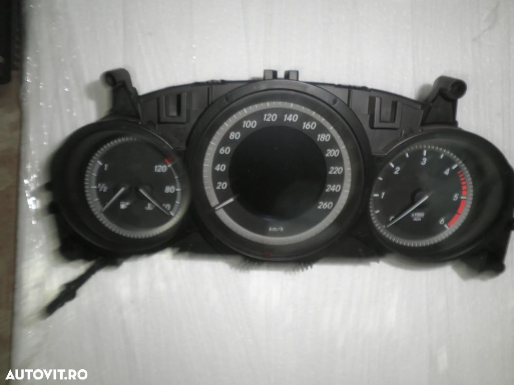 Ceasuri bord Mercedes C Class 2.2 CDI W204 facelift 2013 A2049002308