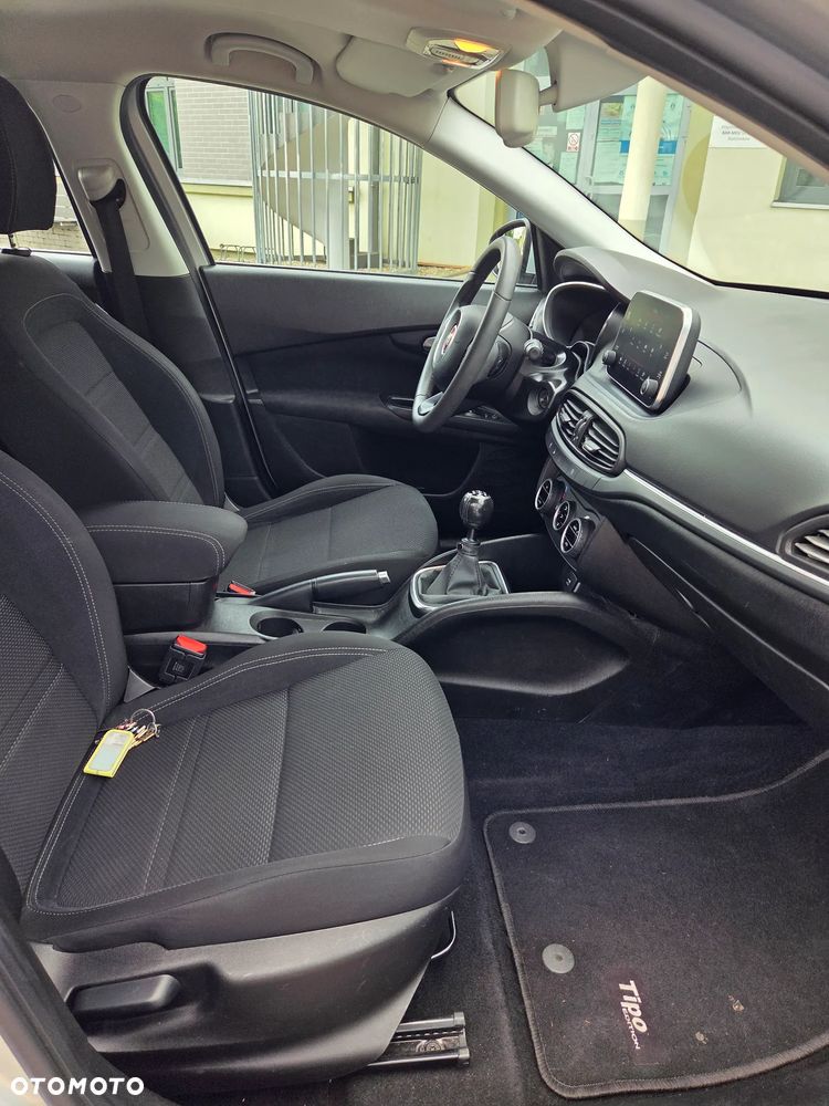 Fiat Tipo 1.4 T-Jet Lounge - 13