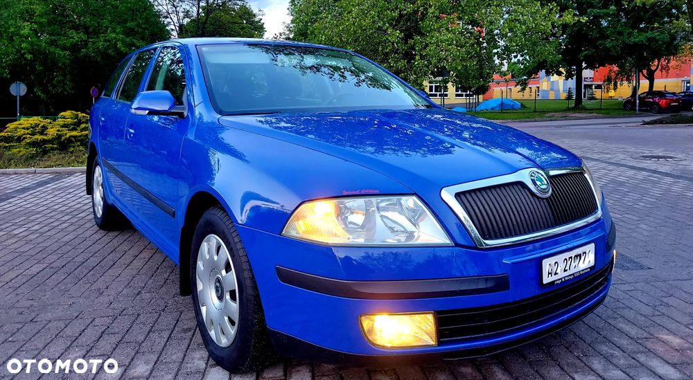 Skoda Octavia 1.6 Automatik Team Edition - 1