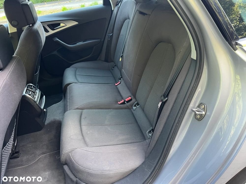Audi A6 Avant 2.0 TDI Ultra S tronic - 18